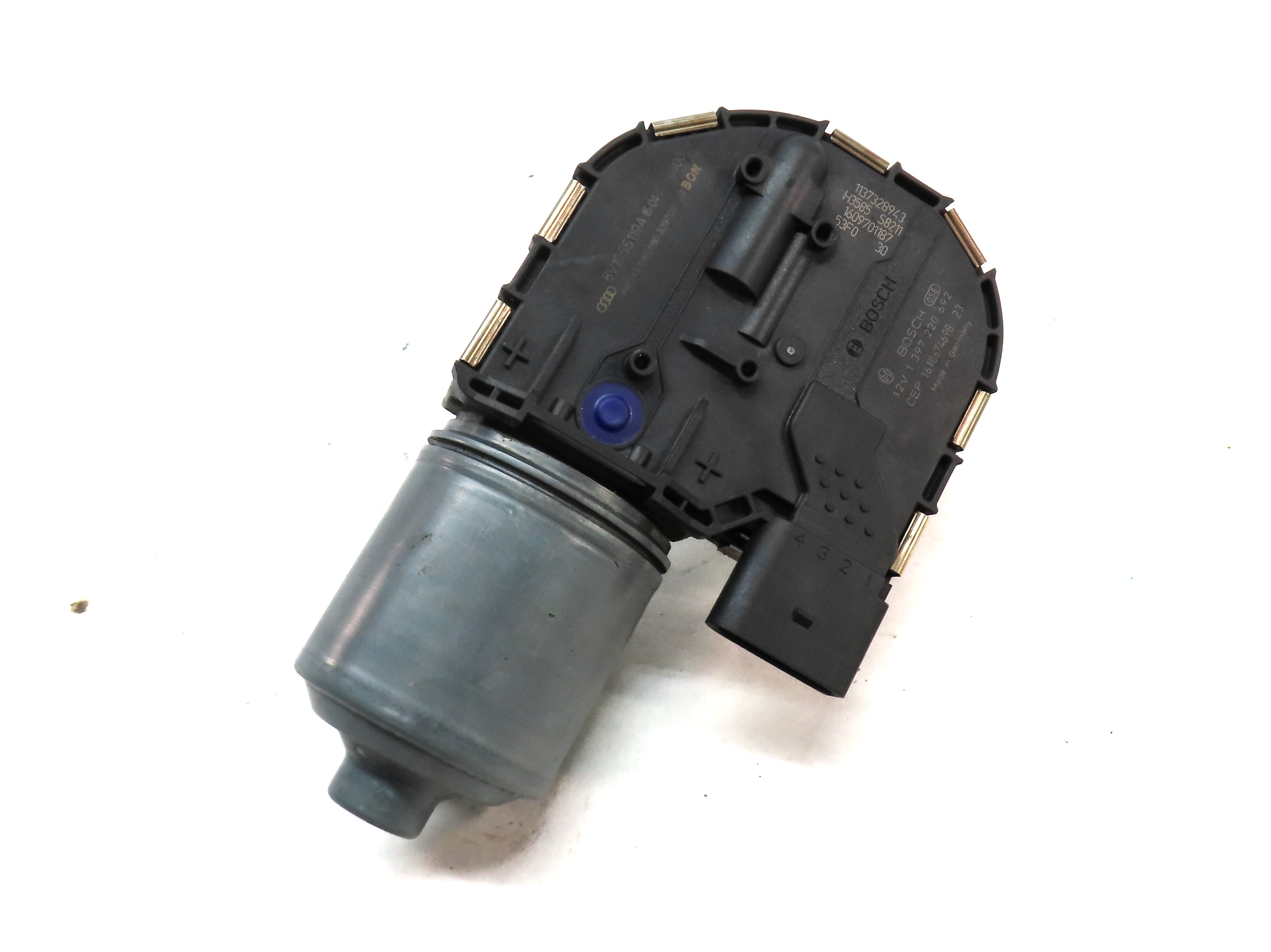 2016-2018 AUDI A3 E-TRON (8VF) FRONT WINDSHIELD WIPER MOTOR — exact item pictured